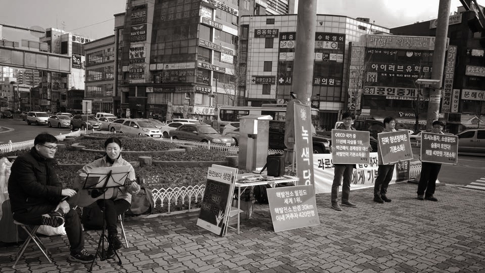 160306_정당연설회(경남대앞)_김수한(1).jpg